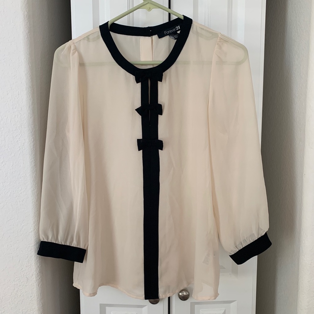 Forever 21 sheer 3/4 sleeve blouse with black trim and bow